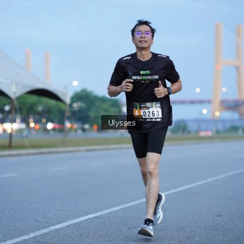 Runner Photo 2030805