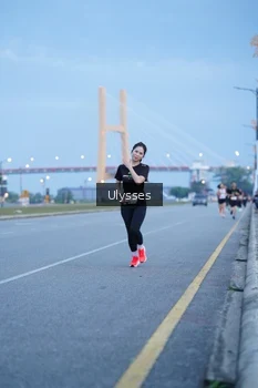Runner Photo 2030829