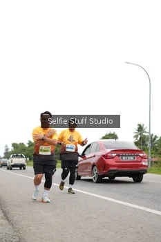 Runner Photo 2030963