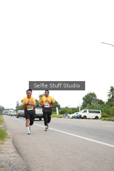 Runner Photo 2030974