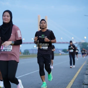 Runner Photo 2031064