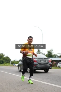 Runner Photo 2031083