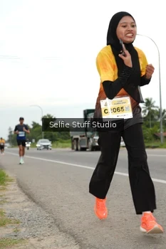 Runner Photo 2031648