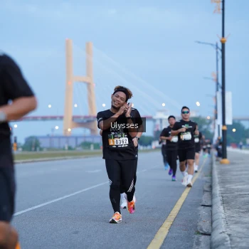 Runner Photo 2031666
