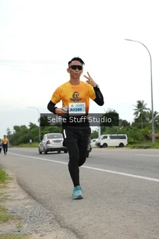 Runner Photo 2031669