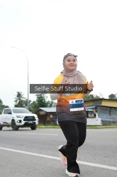 Runner Photo 2031716