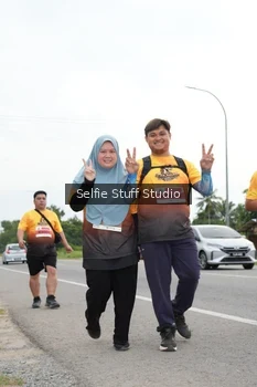 Runner Photo 2031744