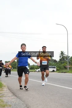 Runner Photo 2031763