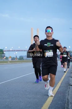 Runner Photo 2031764