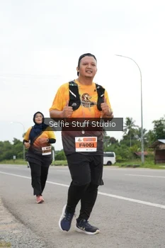 Runner Photo 2031800