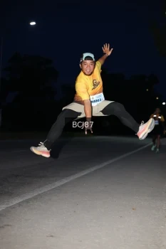 Runner Photo 2031838