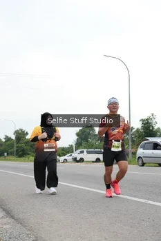 Runner Photo 2031852