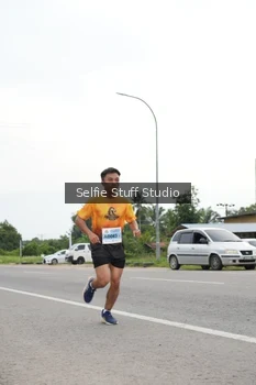 Runner Photo 2031890