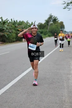 Runner Photo 2031913