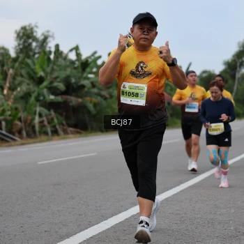 Runner Photo 2031930