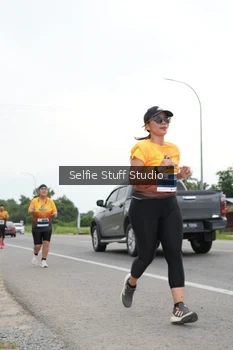 Runner Photo 2032044
