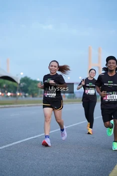 Runner Photo 2032049