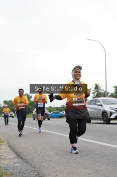 Runner Photo 2032095