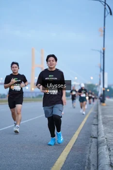 Runner Photo 2032101