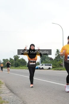 Runner Photo 2032108