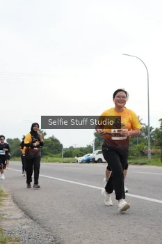 Runner Photo 2032117