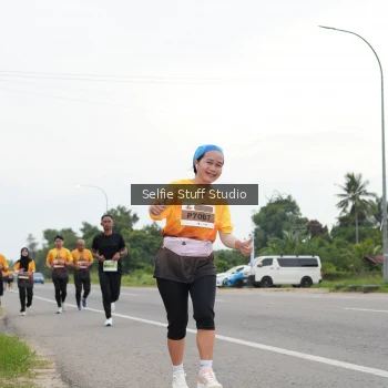 Runner Photo 2032160