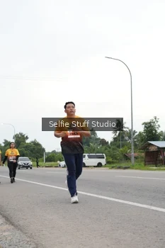 Runner Photo 2032186