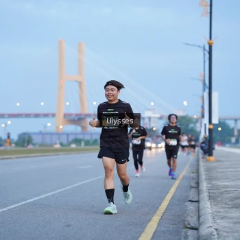 Runner Photo 2032210