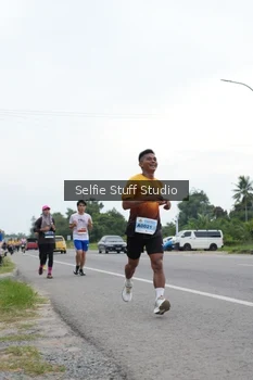 Runner Photo 2032214
