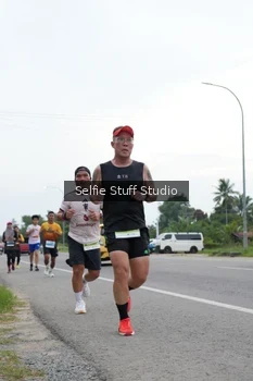 Runner Photo 2032217