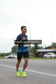 Runner Photo 2032237