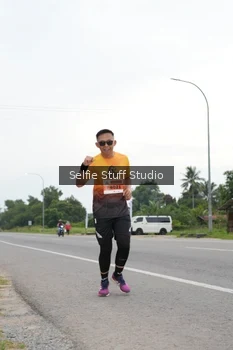 Runner Photo 2032243