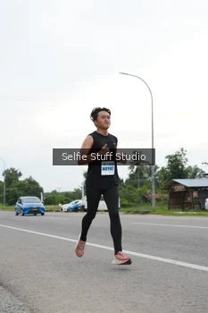 Runner Photo 2032317