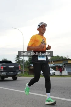Runner Photo 2032372