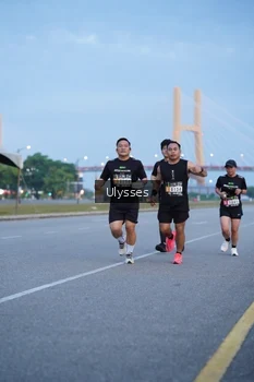 Runner Photo 2032380