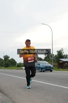 Runner Photo 2032383