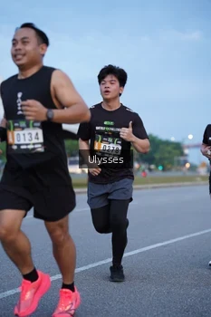 Runner Photo 2032430