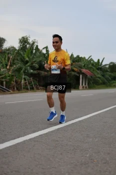 Runner Photo 2032506