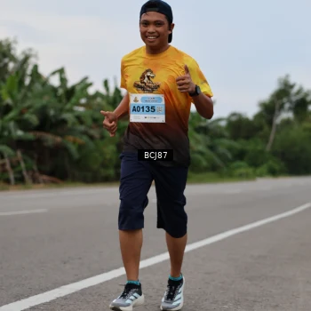Runner Photo 2032541