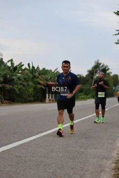 Runner Photo 2032627