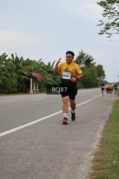 Runner Photo 2032643