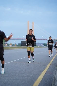 Runner Photo 2032697