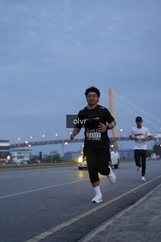 Runner Photo 2032704
