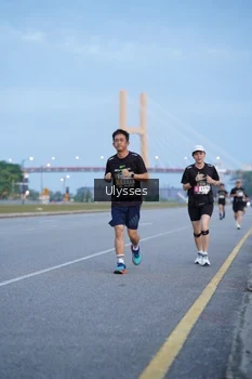 Runner Photo 2032720