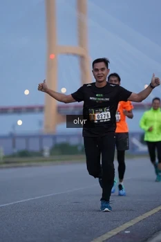 Runner Photo 2032775