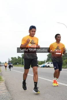 Runner Photo 2032815