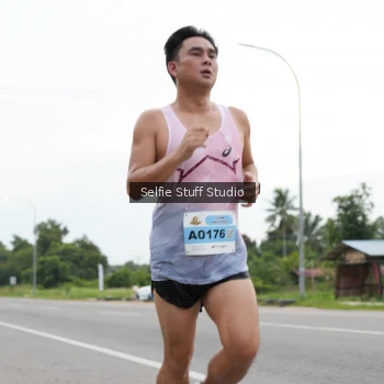 Runner Photo 2032820