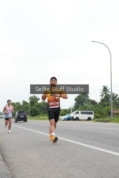 Runner Photo 2032827