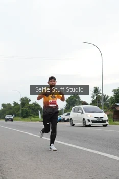 Runner Photo 2032841