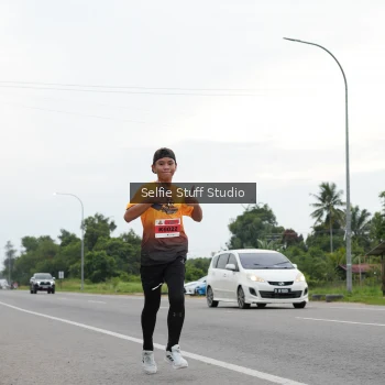 Runner Photo 2032843